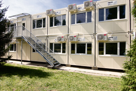 Închiriere containere