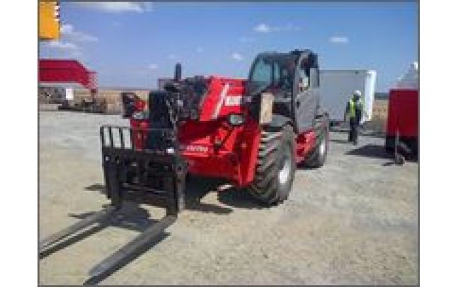 Inchiriere telehandler